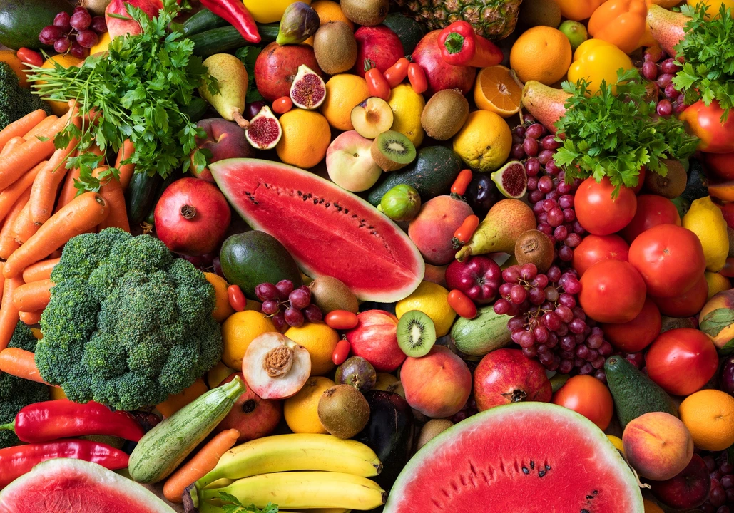 Azathioprine and Antioxidants: The Benefits of a Diet Rich in Fruits and Vegetables
