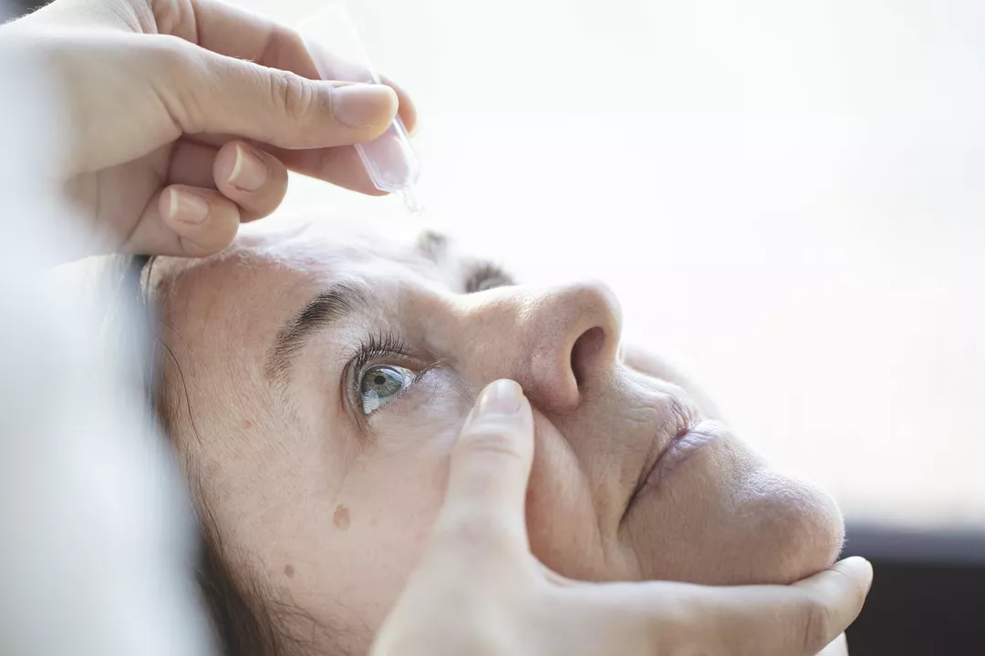 Nitrofurantoin and Eye Disorders: What You Should Know